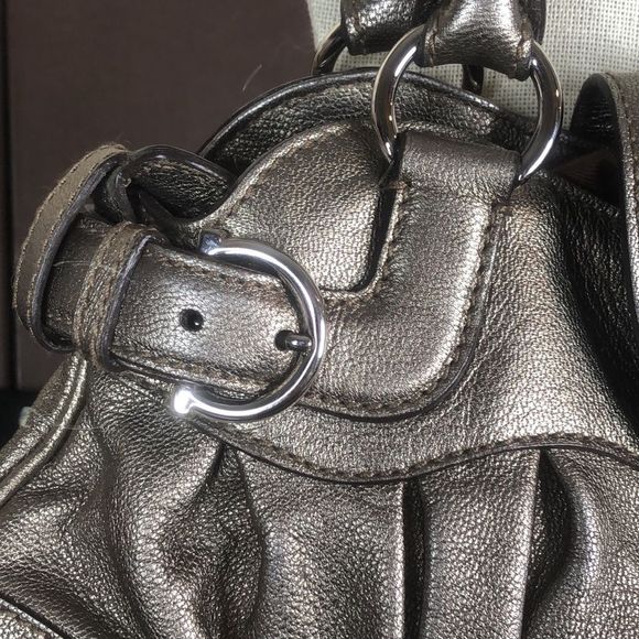 SALVATORE FERRAGAMO Gancini Metallic Silver Grey Leather Hand Bag Like New Cndtn - Picture 11 of 17